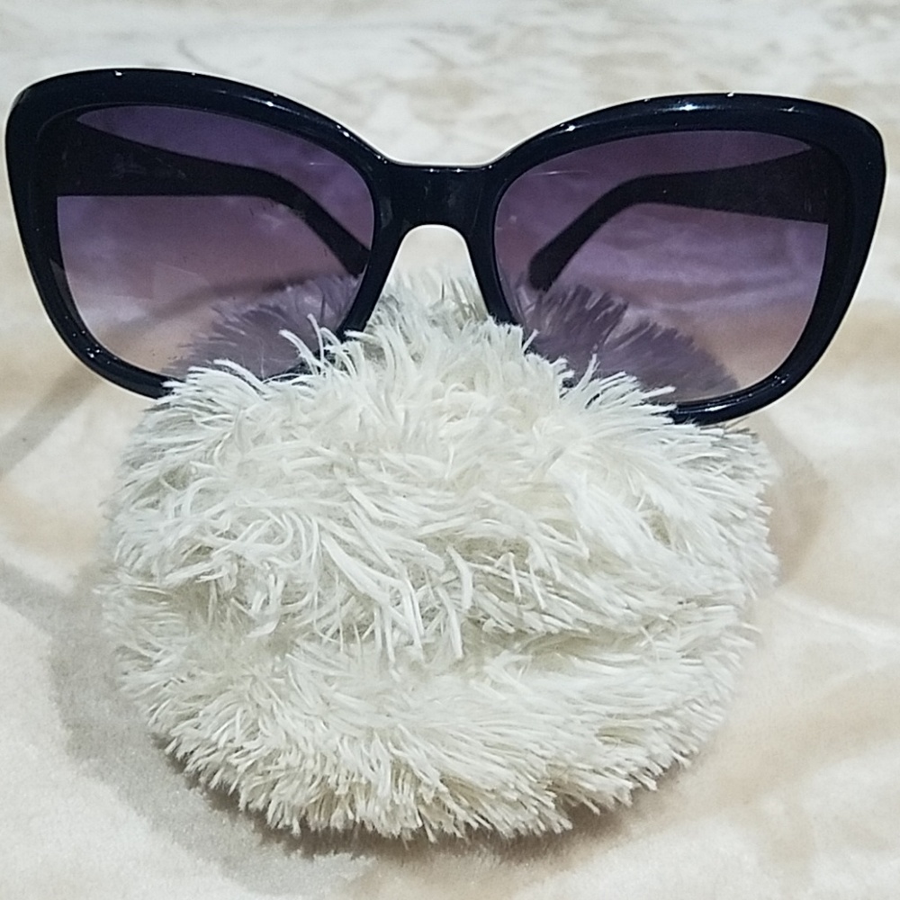 Oleg Cassini Sunglasses